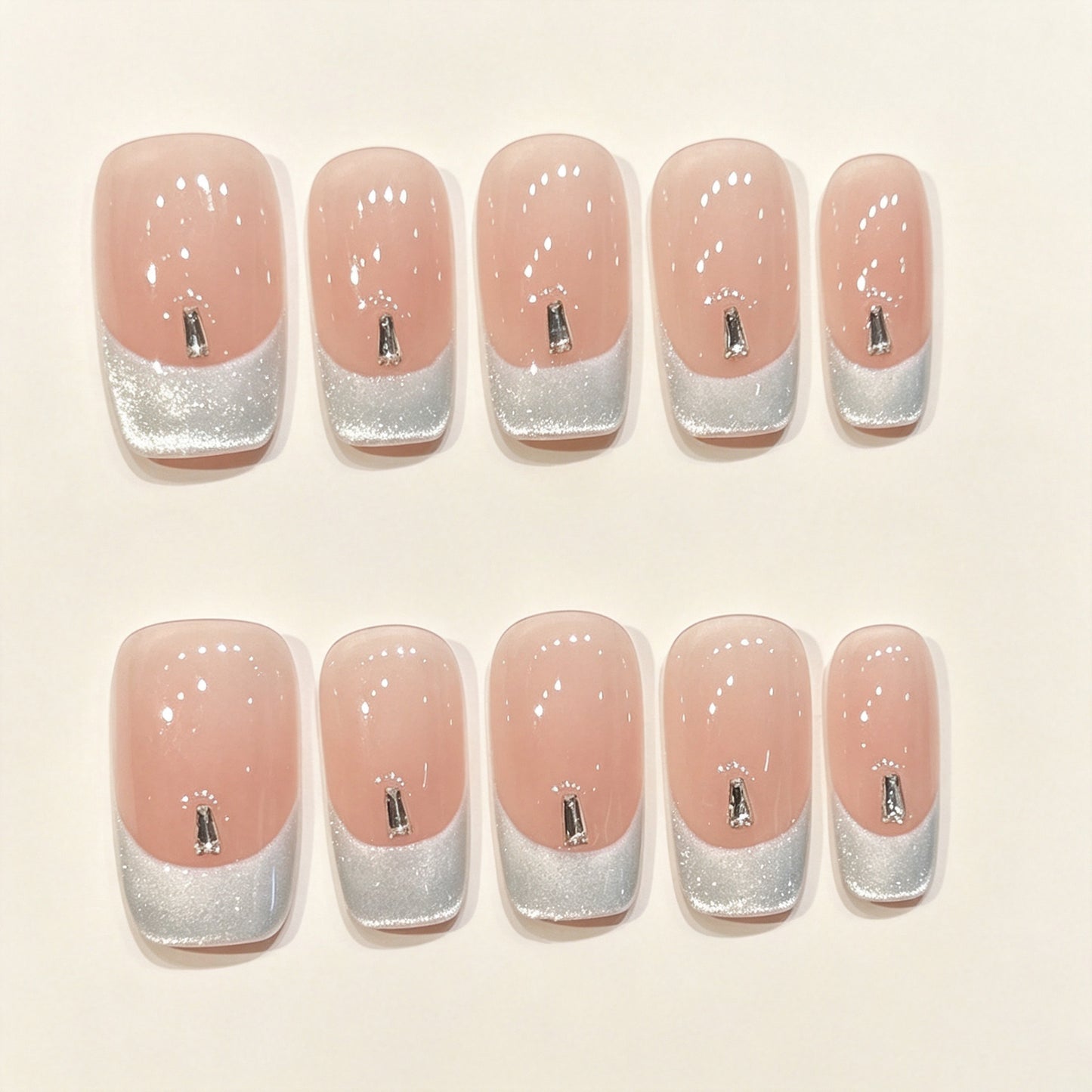 Lioren Valtis | Medium Square Press‑on Nails