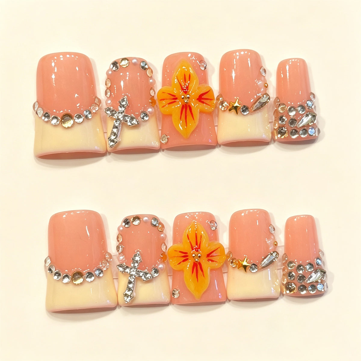 Tangerine Spark | Short Duck Press‑on Nails