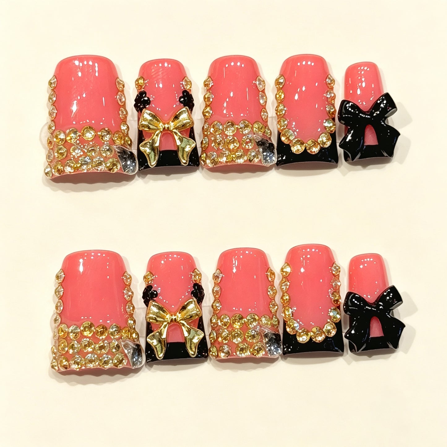 Peach Noir | Short Duck Press‑on Nails