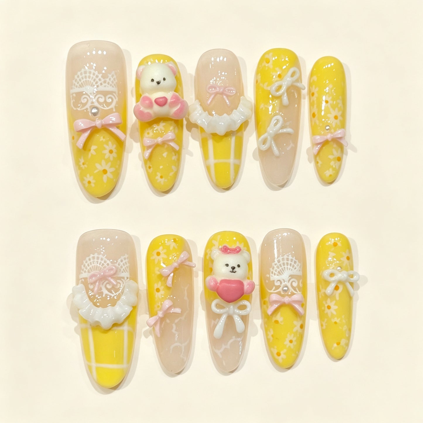 Sunny Teddy | Long Oval Press‑on Nails