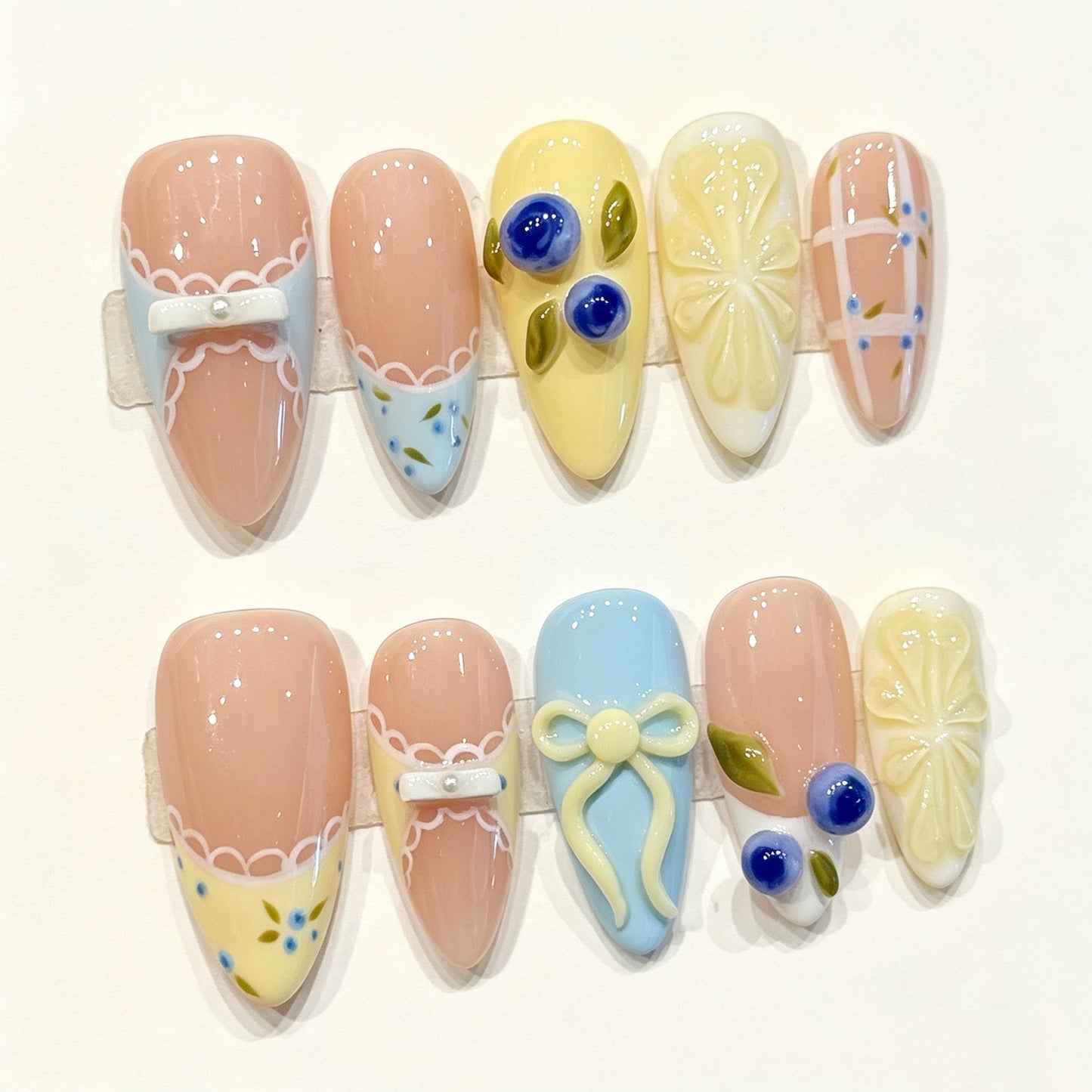 Pastel Berry | Medium Almond Press‑on Nails