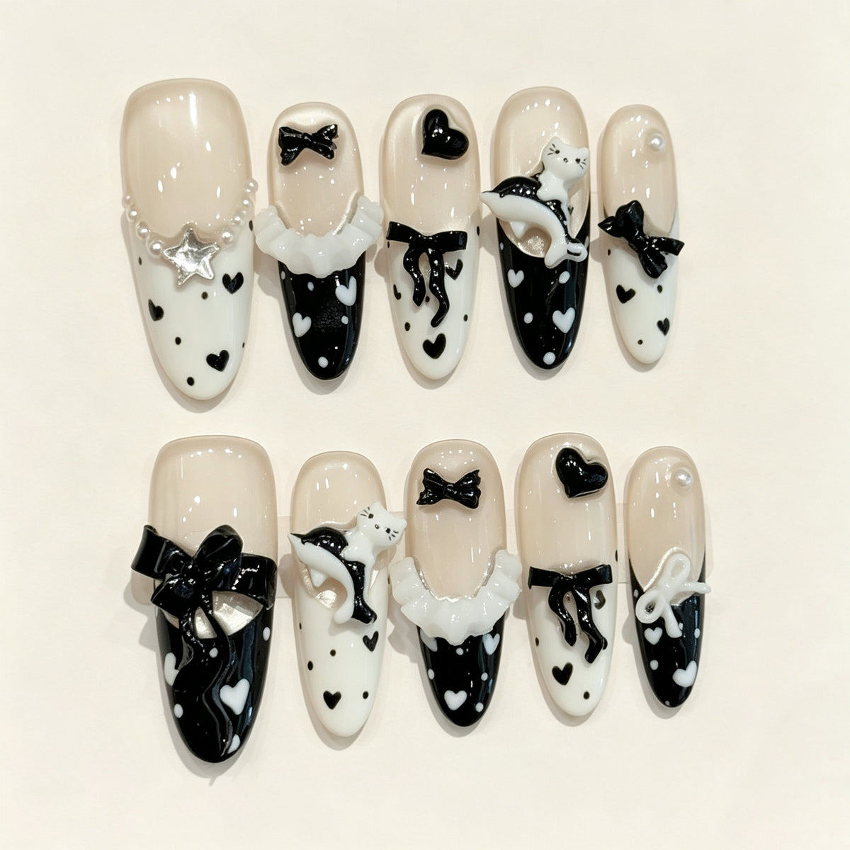 Kira Kitty | Long Oval Press‑on Nails