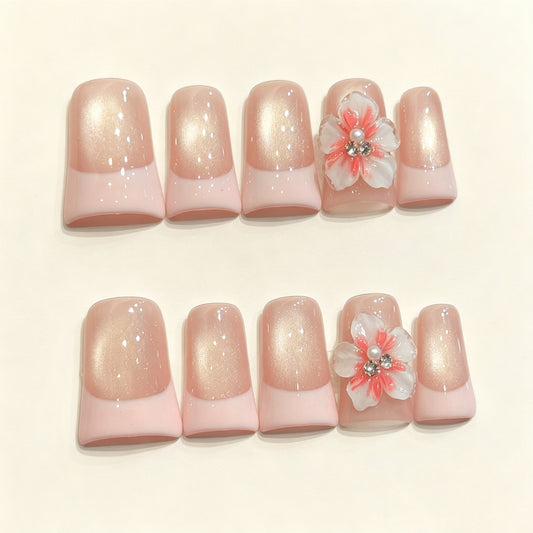 Blush Pearl Sheen | Short Duck Press‑on Nails